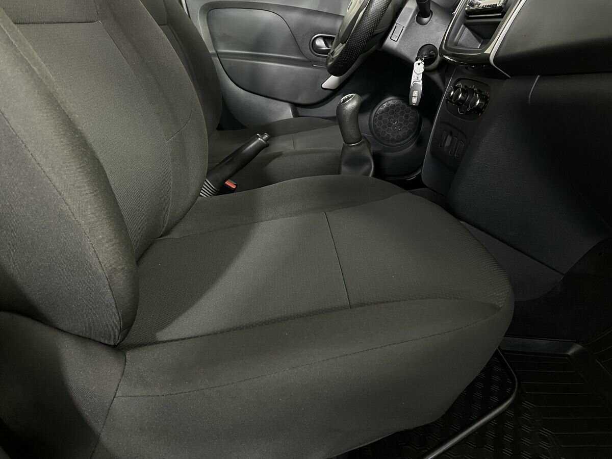 Купить Renault Logan, 2018, 200 819 км, фото №14