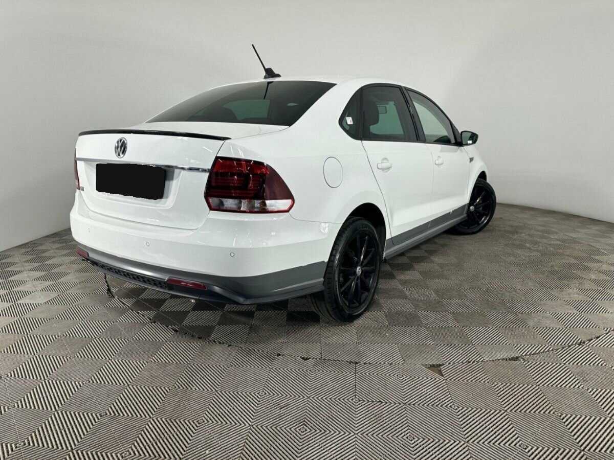 Купить Volkswagen Polo, 2018, 170 000 км, фото №6
