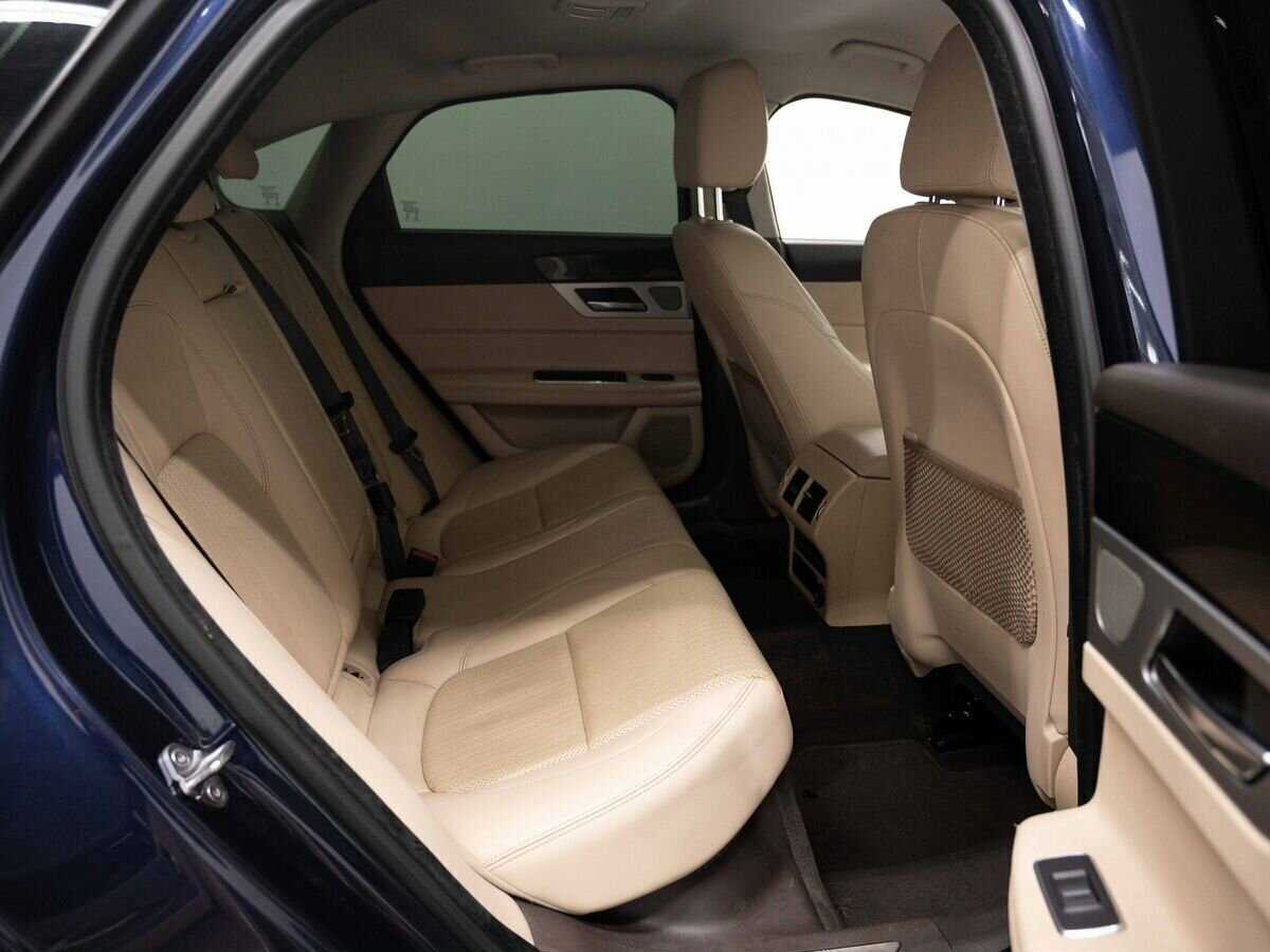 Купить Jaguar XF, 2017, 120 000 км, фото №12