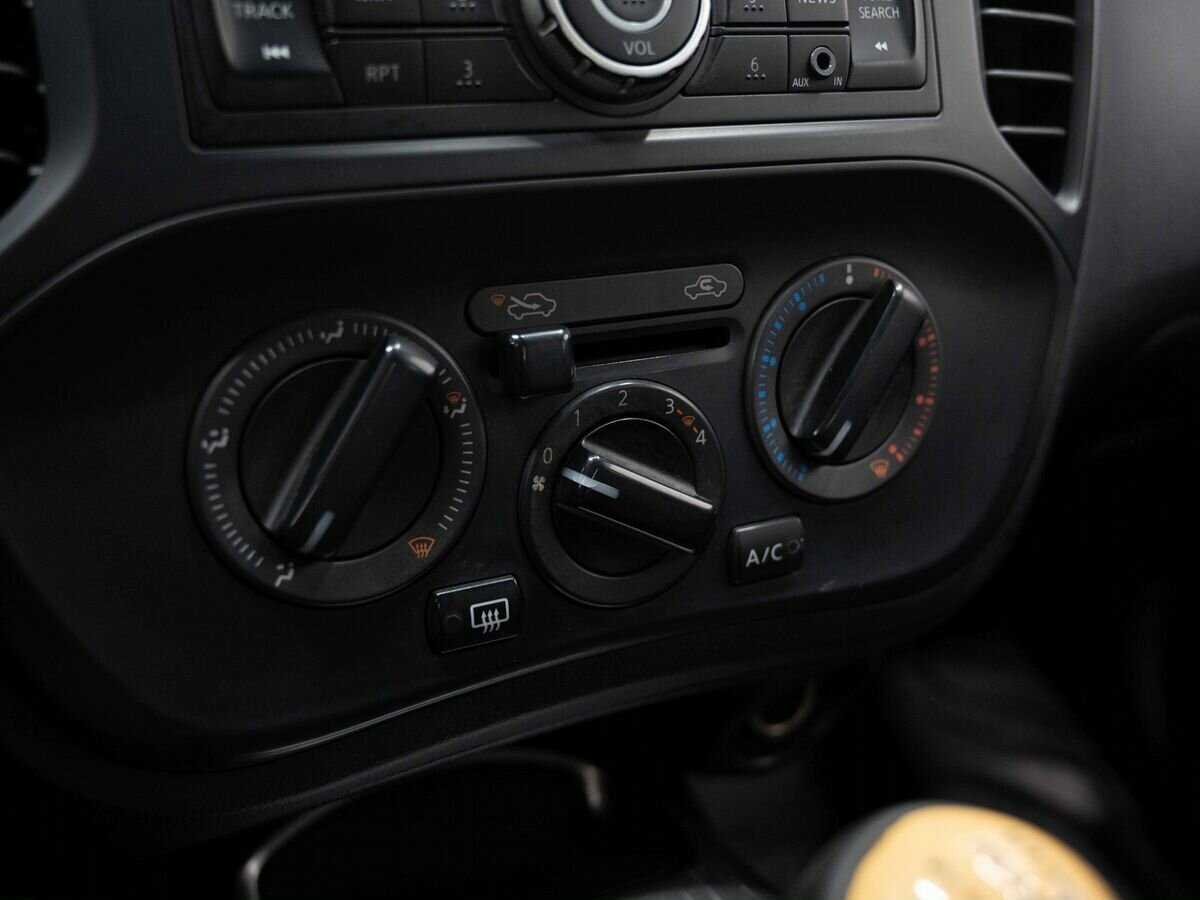 Купить Nissan Juke, 2012, 199 568 км, фото №18