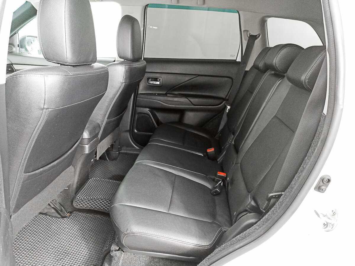 Купить Mitsubishi Outlander, 2018, 167 301 км, фото №10