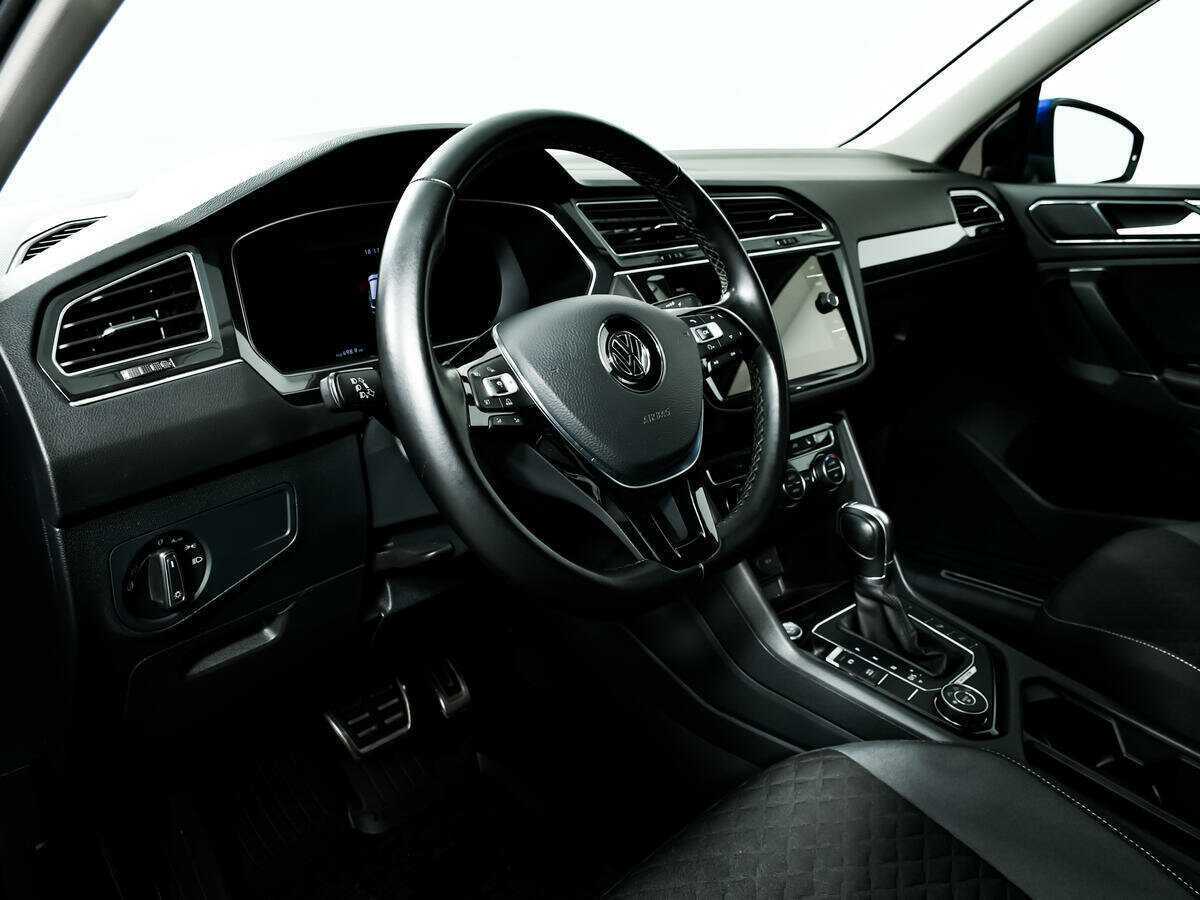 Купить Volkswagen Tiguan, 2018, 127 300 км, фото №13