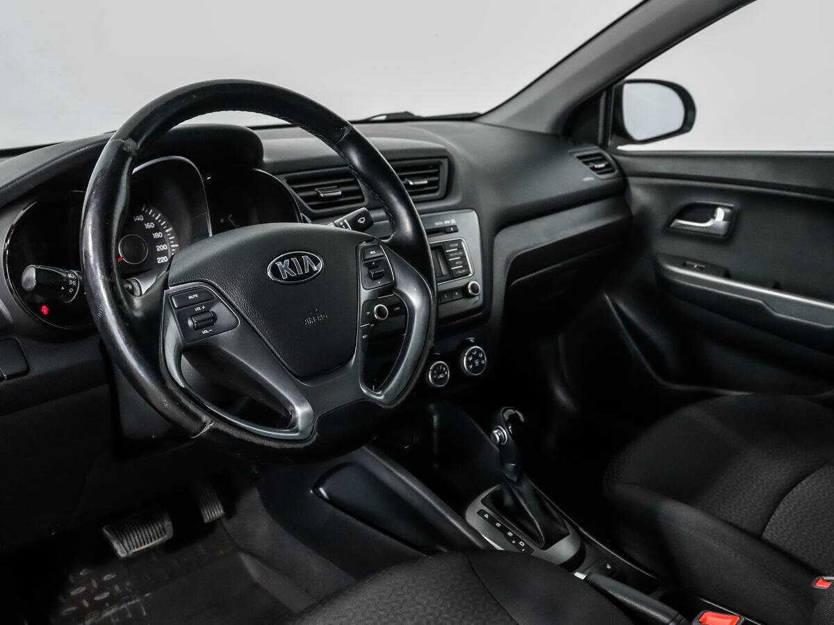Купить Kia Rio, 2015, 116 181 км, фото №9