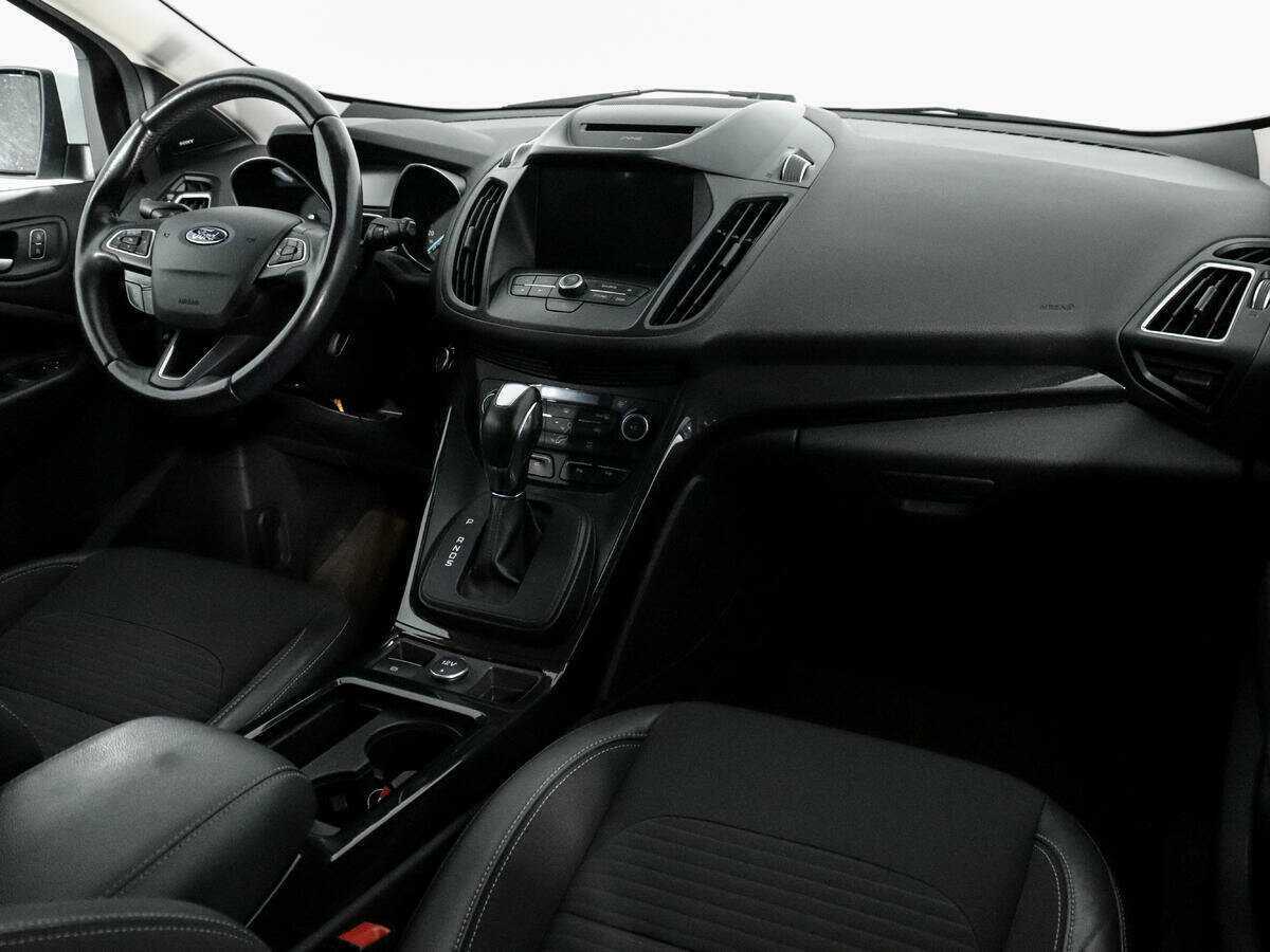 Купить Ford Kuga, 2017, 136 700 км, фото №8