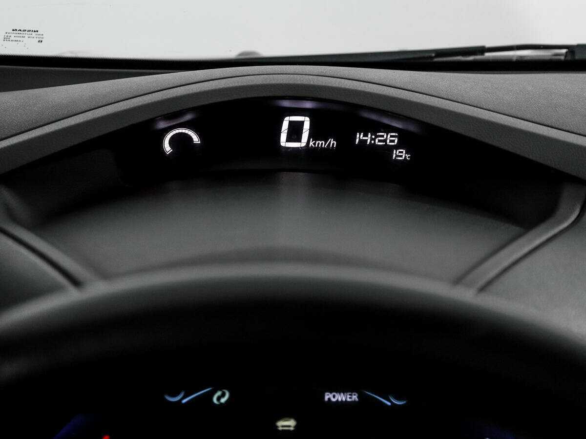 Купить Nissan Leaf, 2013, 66 405 км, фото №19