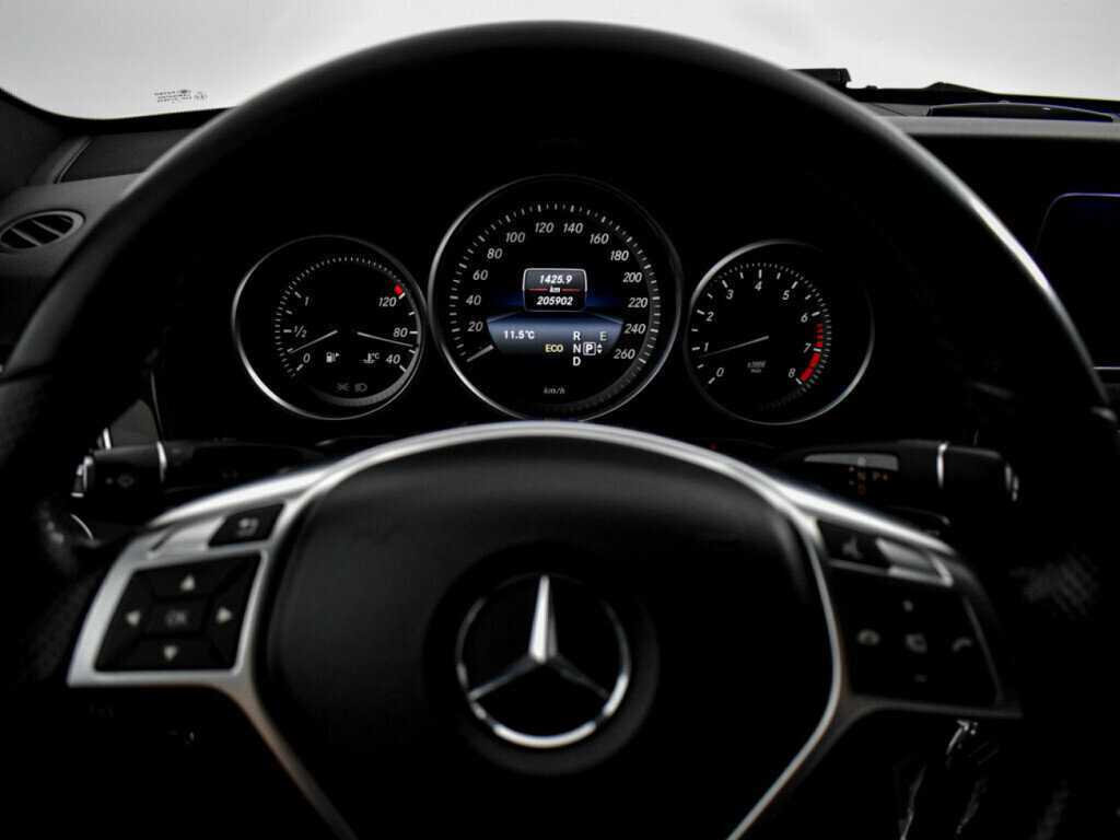Купить Mercedes-Benz E-Класс 200, 2015, 205 000 км, фото №21