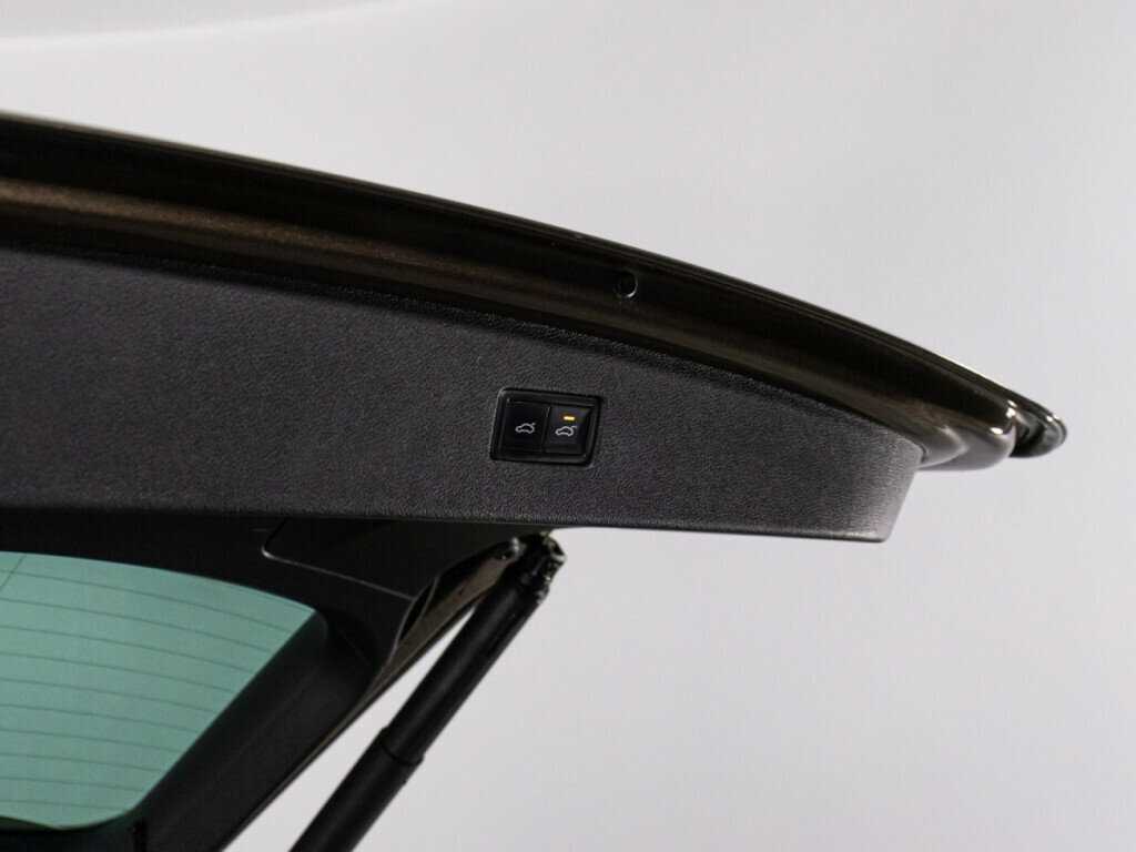 Купить Volkswagen Tiguan, 2019, 110 319 км, фото №16