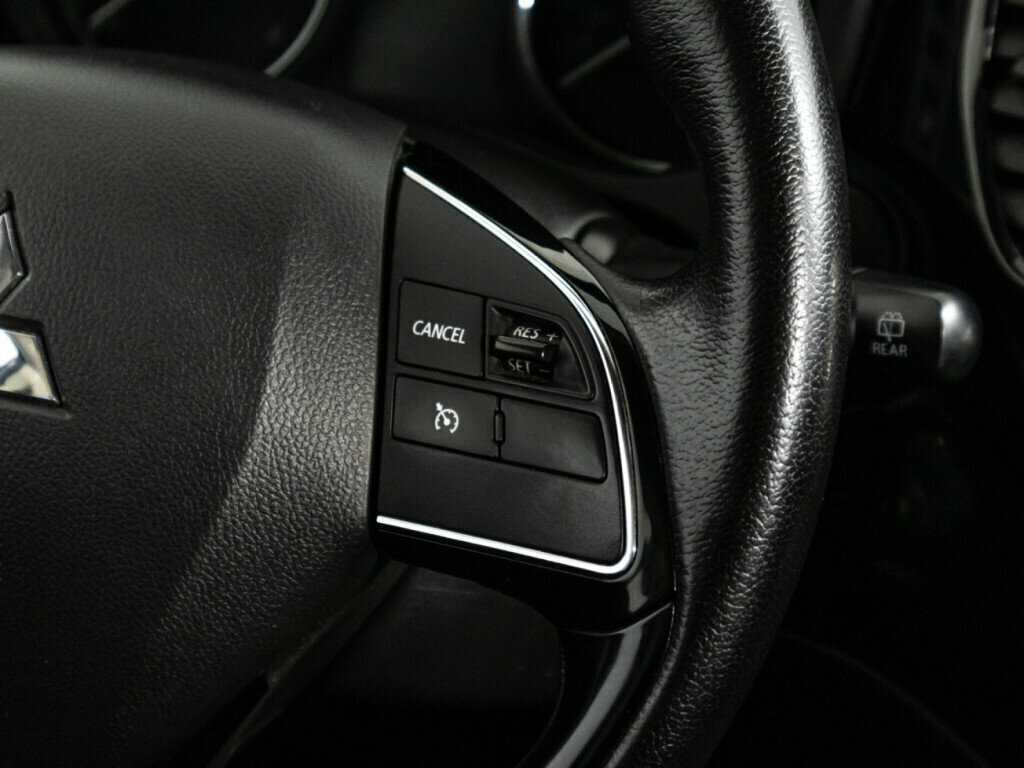 Купить Mitsubishi Outlander, 2018, 141 757 км, фото №17