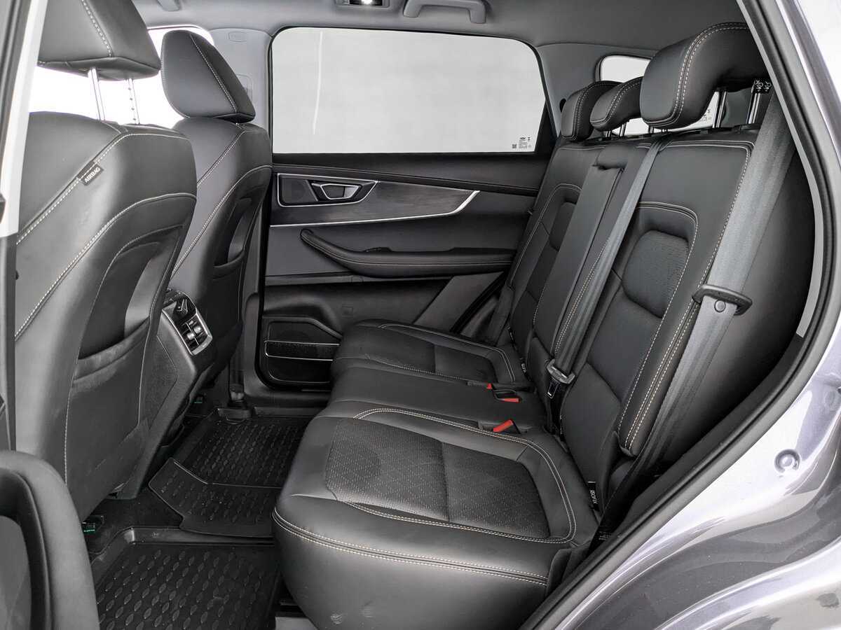 Купить CHERY Tiggo 8, 2024, 6 189 км, фото №11