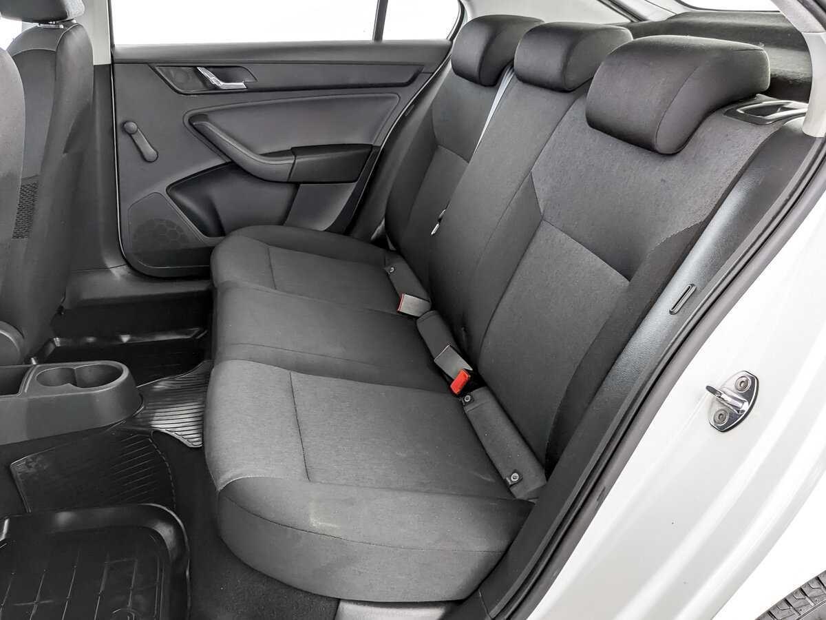 Купить Skoda Rapid, 2017, 79 526 км, фото №12