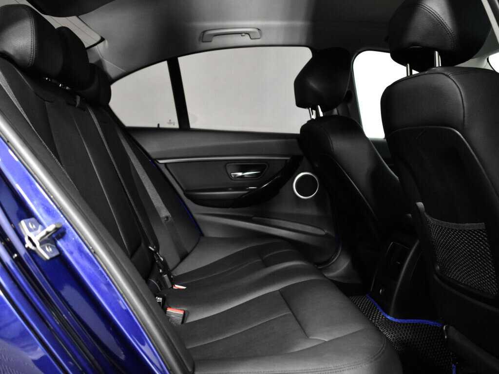Купить BMW 3 серии 320d, 2017, 70 652 км, фото №10