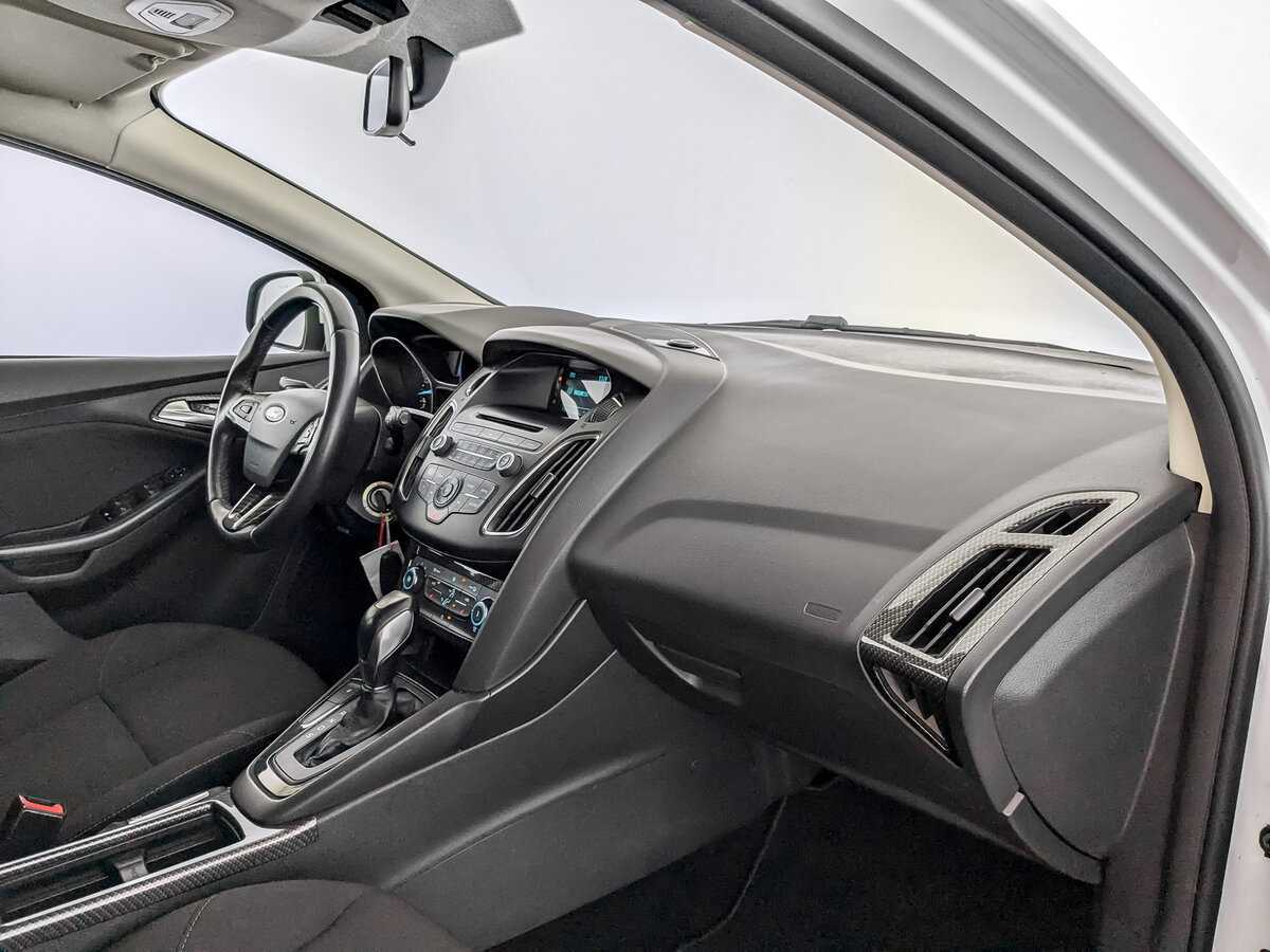 Купить Ford Focus, 2018, 120 606 км, фото №11