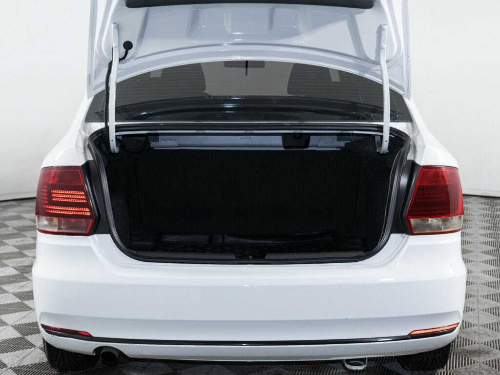 Купить Volkswagen Polo, 2019, 203 773 км, фото №7