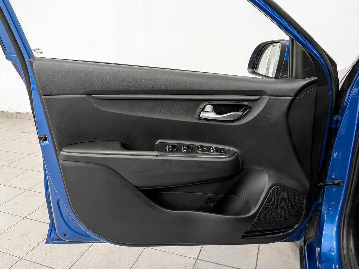Купить Kia Rio X-Line, 2020, 196 324 км, фото №17