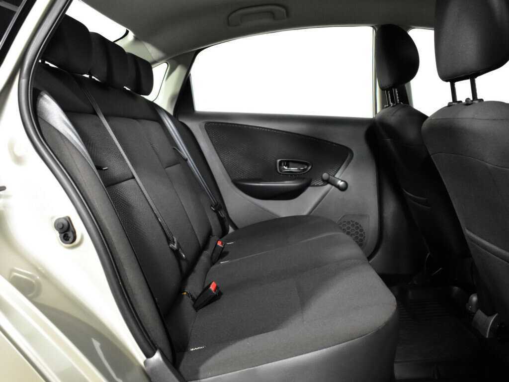 Купить Nissan Almera, 2017, 51 008 км, фото №10