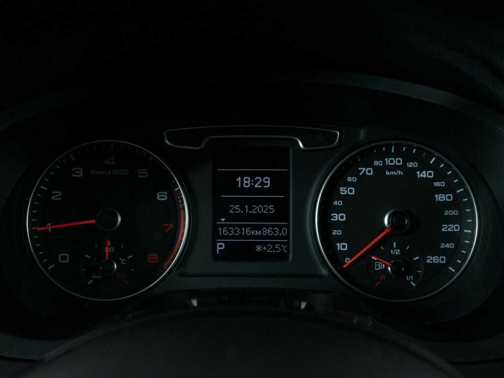 Купить Audi Q3, 2013, 162 982 км, фото №10