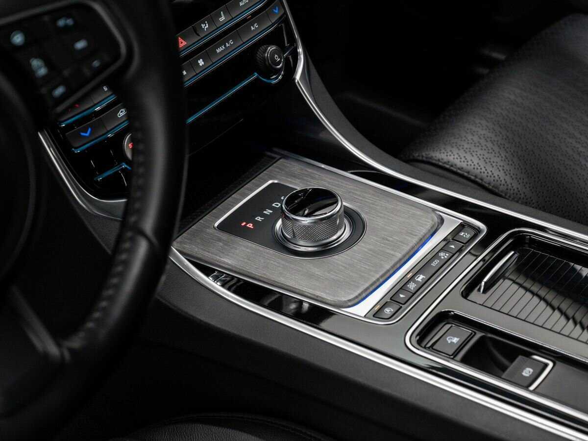 Купить Jaguar XF, 2016, 142 000 км, фото №19