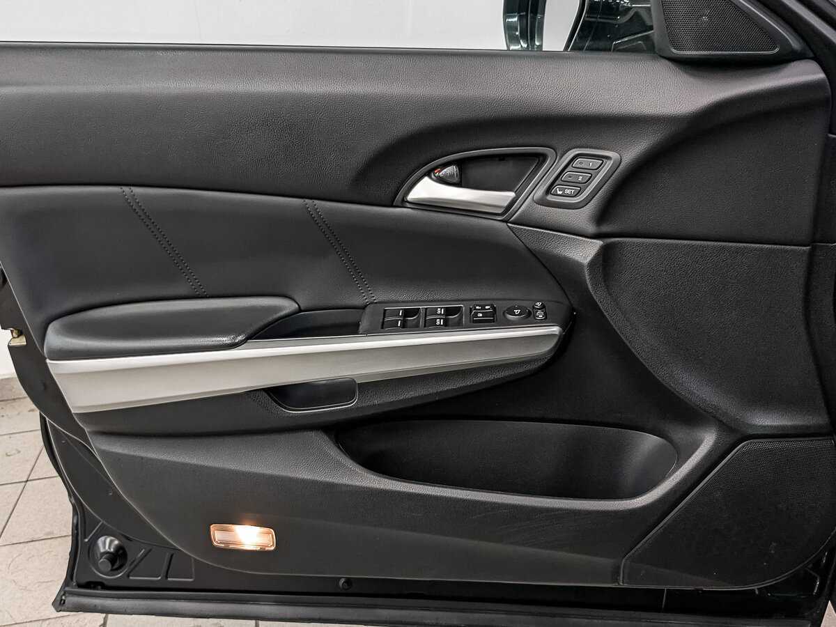 Купить Honda Crosstour, 2014, 101 579 км, фото №17