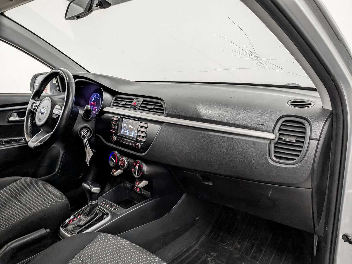 Купить Kia Rio X-Line, 2020, 189 225 км, фото №11
