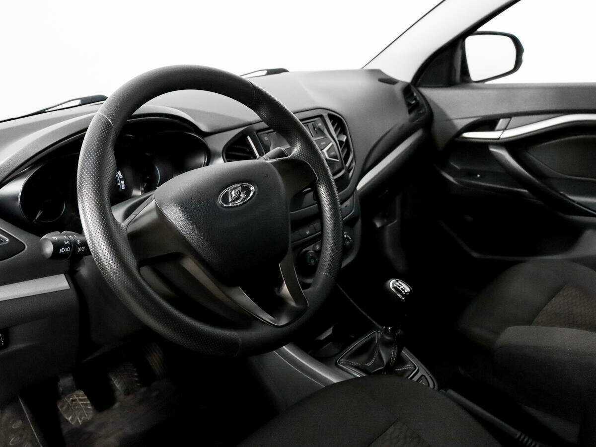 Купить Lada (ВАЗ) Vesta, 2016, 88 398 км, фото №9