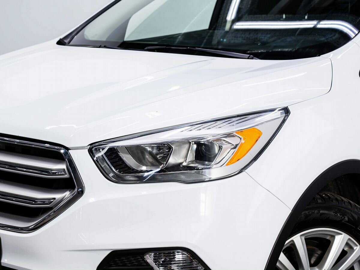 Купить Ford Kuga, 2017, 49 000 км, фото №7