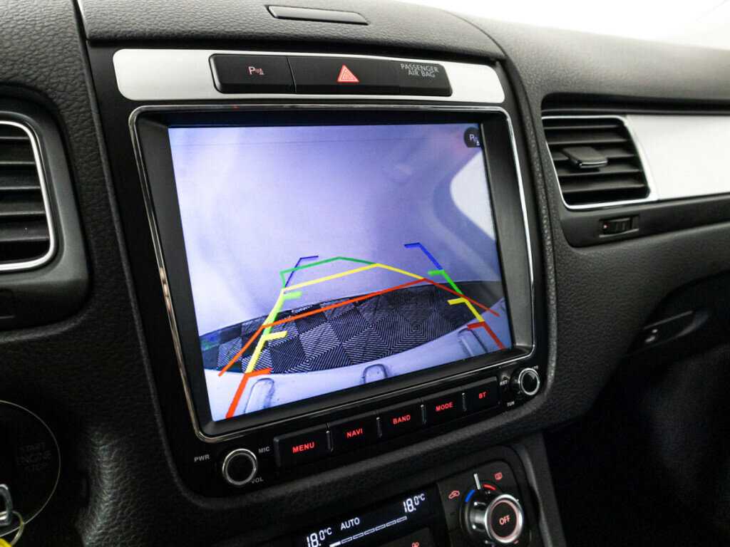 Купить Volkswagen Touareg, 2013, 230 000 км, фото №13