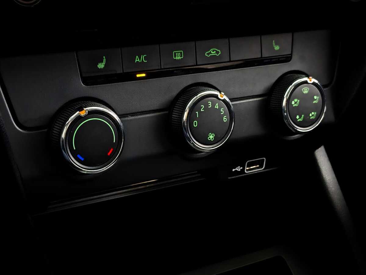 Купить Skoda Octavia, 2018, 107 473 км, фото №25