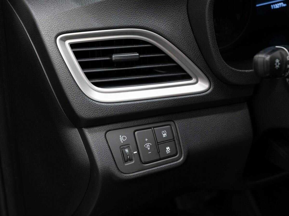 Купить Hyundai Solaris, 2019, 115 000 км, фото №18