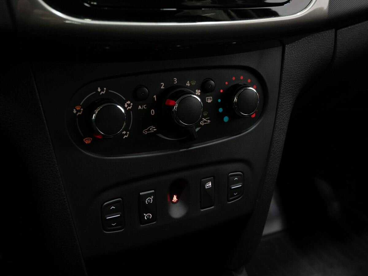 Купить Renault Logan, 2018, 39 000 км, фото №22