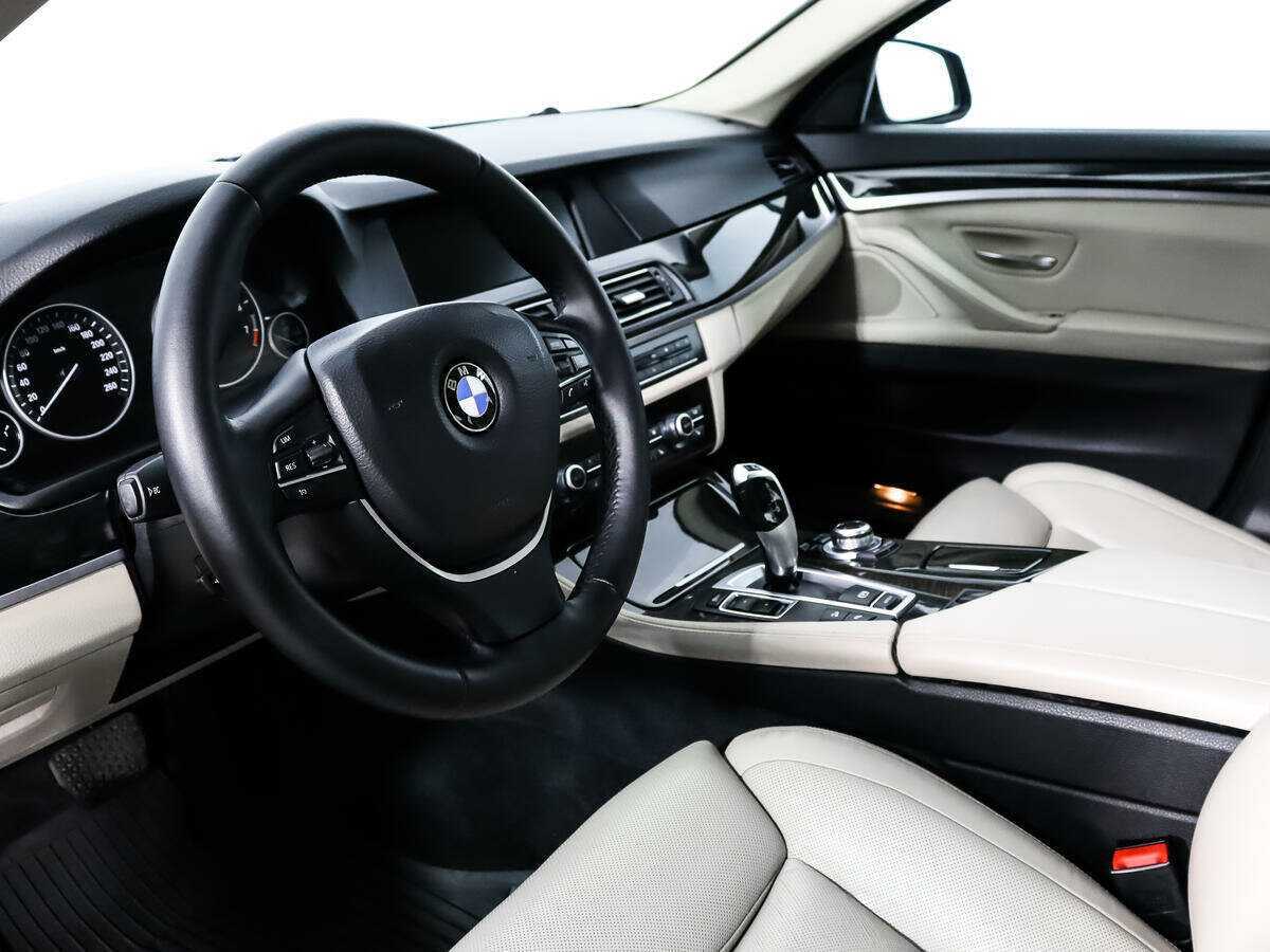 Купить BMW 5 серии 528i xDrive, 2012, 132 915 км, фото №8