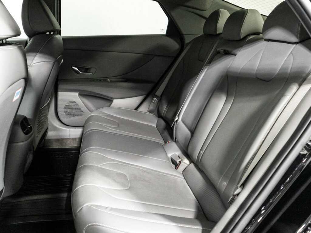 Купить Hyundai Elantra, 2021, 38 804 км, фото №10