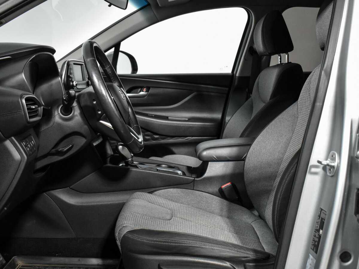 Купить Hyundai Santa Fe, 2018, 154 118 км, фото №8