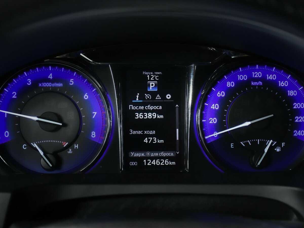 Купить Toyota Camry, 2017, 123 975 км, фото №8