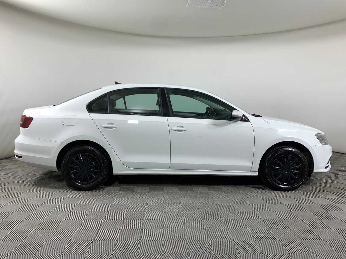 Купить Volkswagen Jetta, 2017, 117 467 км, фото №4