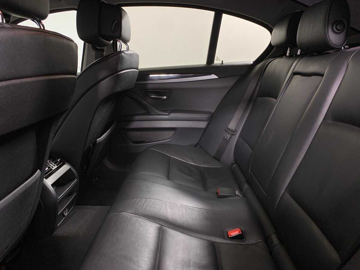 Купить BMW 5 серии 528i, 2012, 280 700 км, фото №19