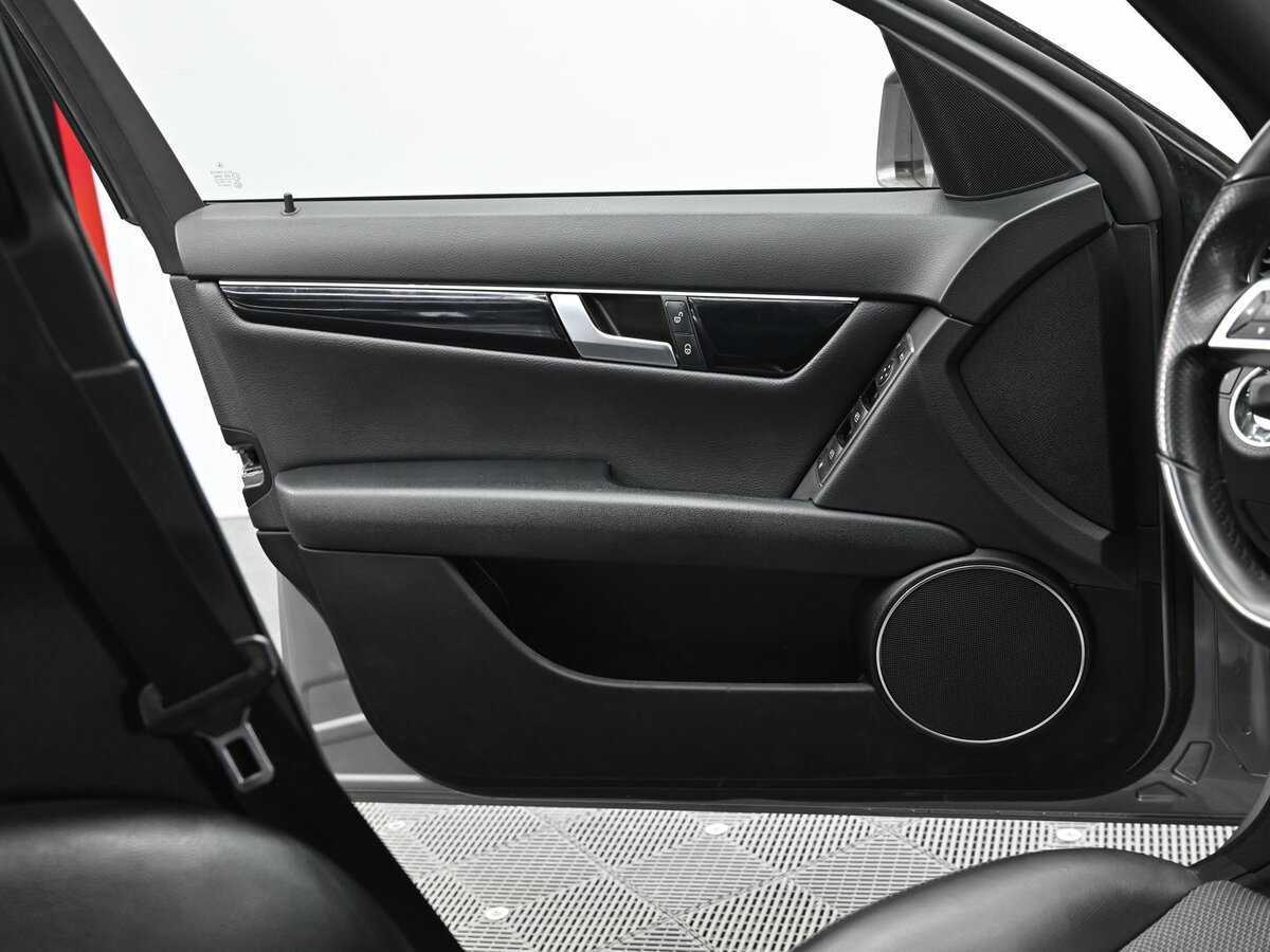 Купить Mercedes-Benz C-Класс 180 BlueEFFICIENCY, 2012, 186 000 км, фото №8