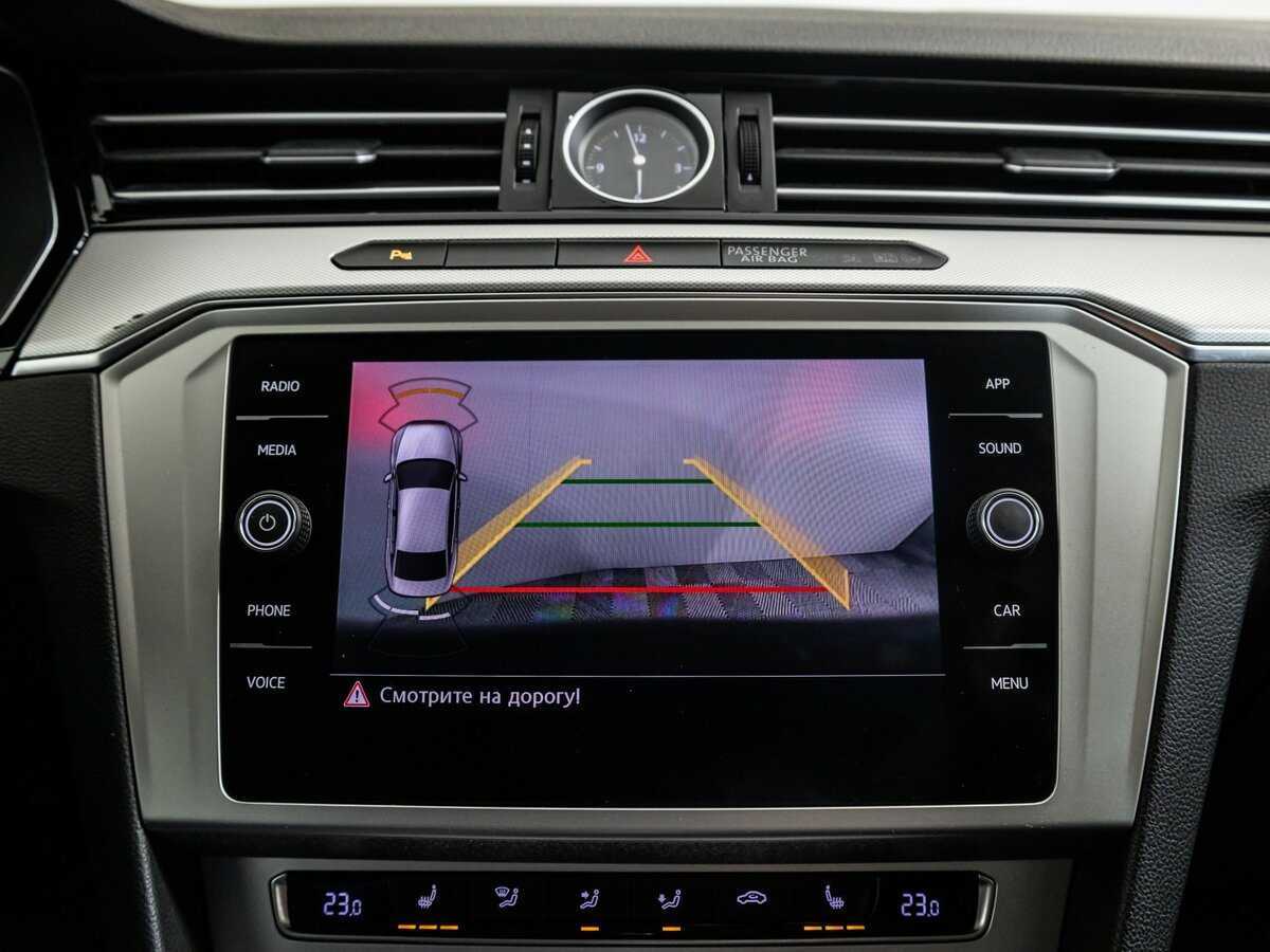 Купить Volkswagen Passat, 2018, 160 888 км, фото №11