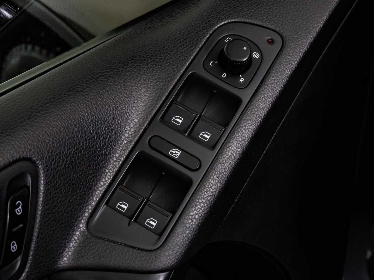 Купить Volkswagen Tiguan, 2015, 242 124 км, фото №15