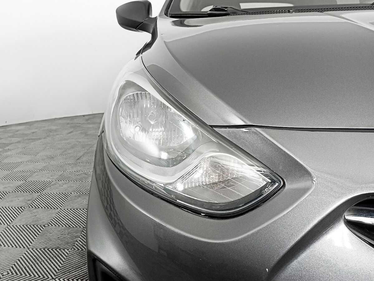 Купить Hyundai Solaris, 2014, 151 383 км, фото №14