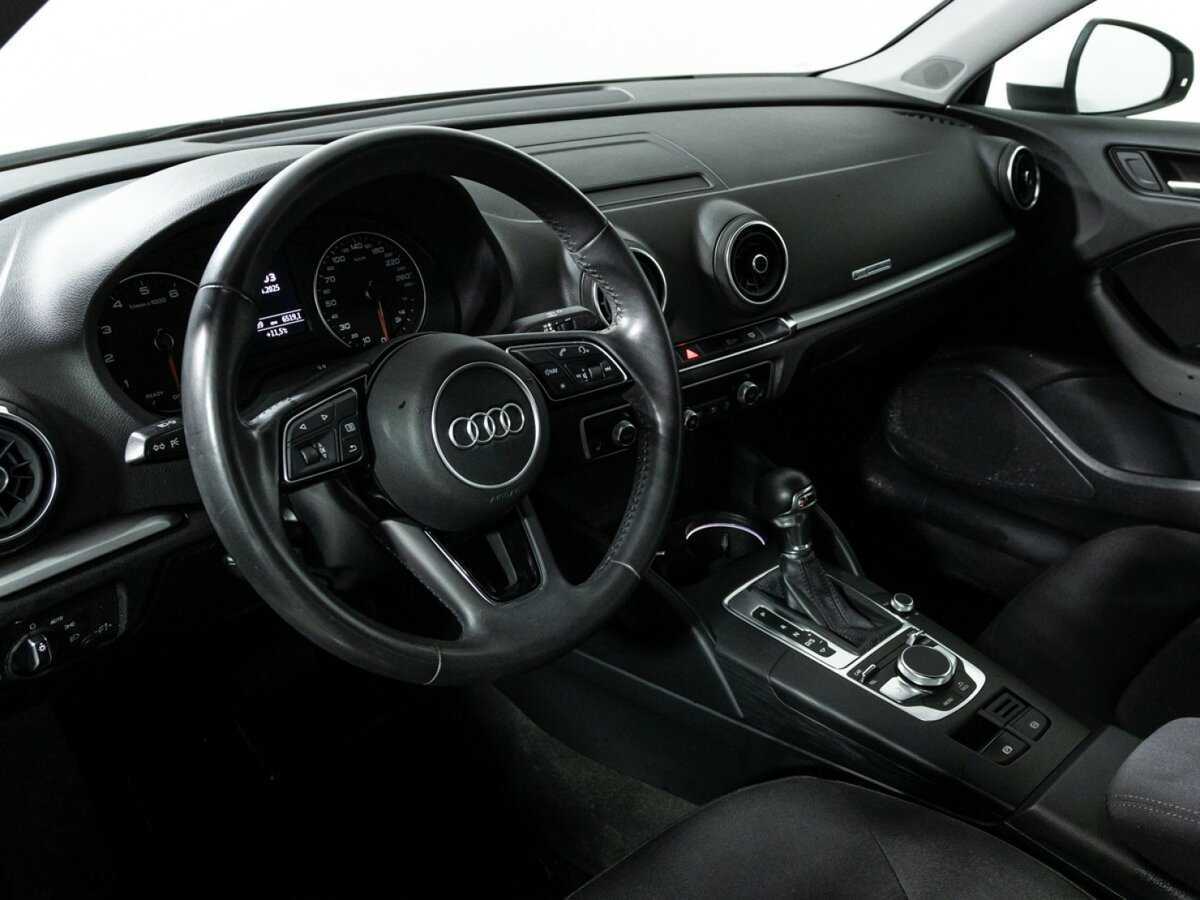 Купить Audi A3, 2019, 53 635 км, фото №11