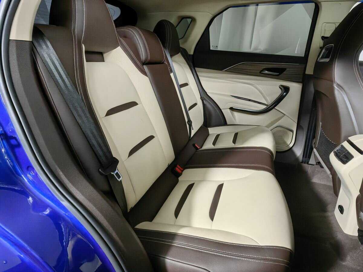 Купить FAW Bestune T77, 2022, 33 108 км, фото №12