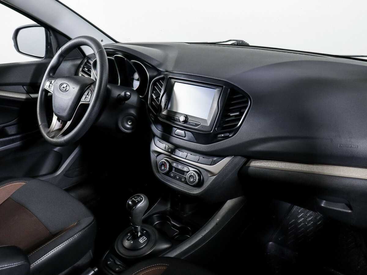 Купить Lada (ВАЗ) Vesta, 2016, 117 348 км, фото №9