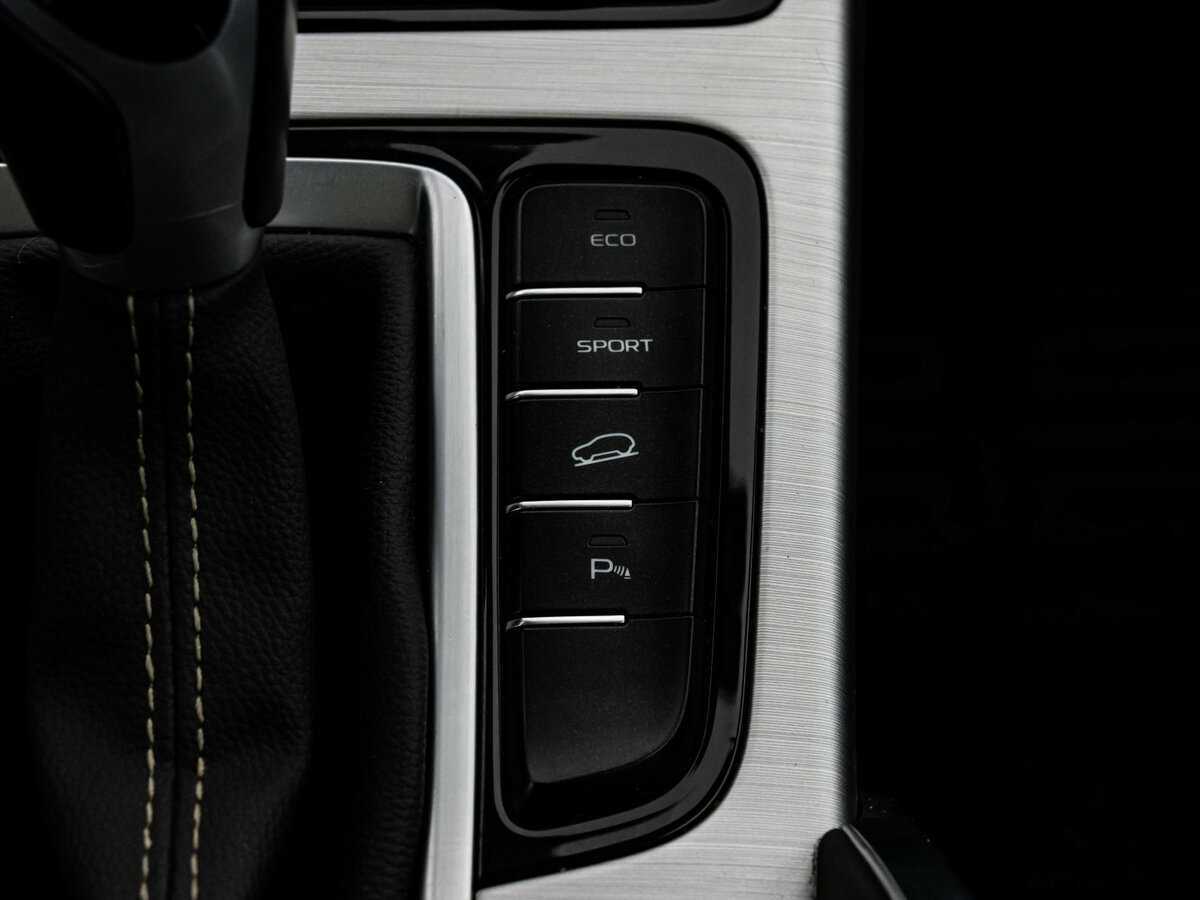 Купить Geely Atlas, 2018, 152 352 км, фото №16