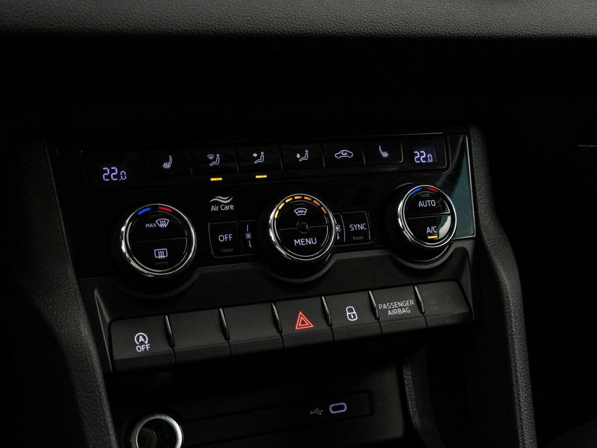 Купить Skoda Karoq, 2021, 95 902 км, фото №13