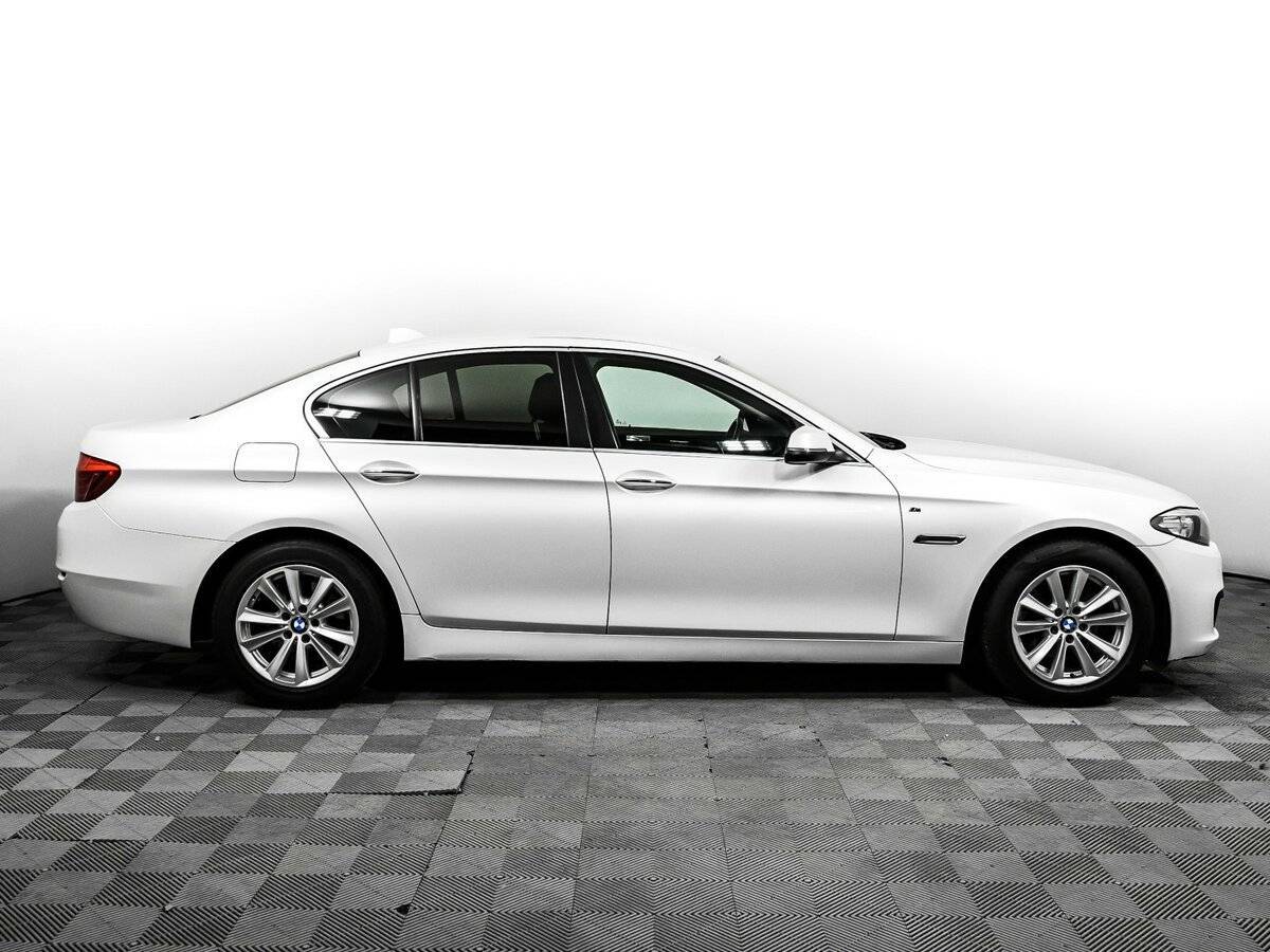 Купить BMW 5 серии 520i, 2016, 117 466 км, фото №4