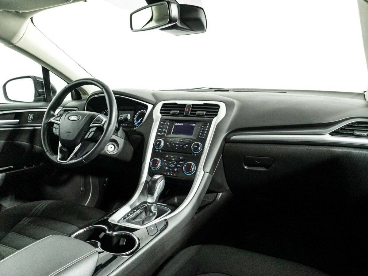 Купить Ford Mondeo, 2015, 60 032 км, фото №9