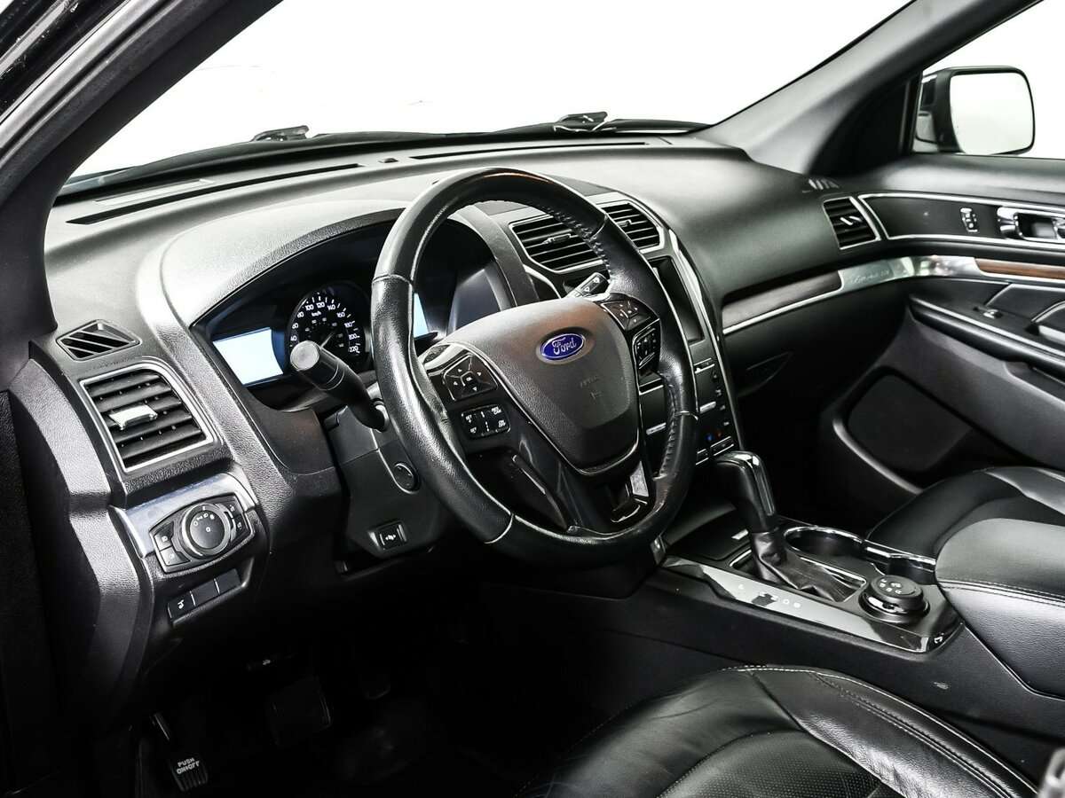 Купить Ford Explorer, 2017, 97 591 км, фото №13