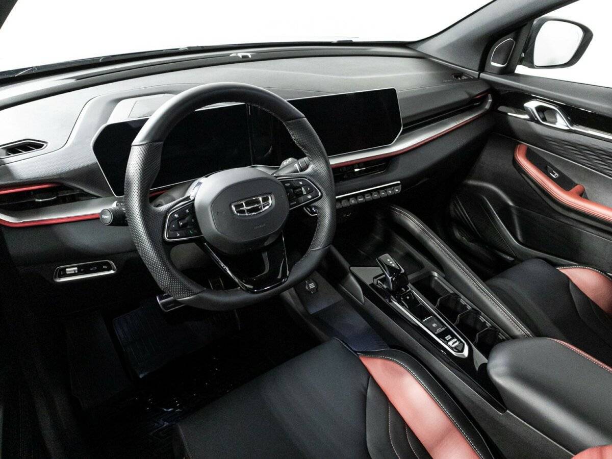 Купить Geely Coolray, 2023, 12 686 км, фото №11