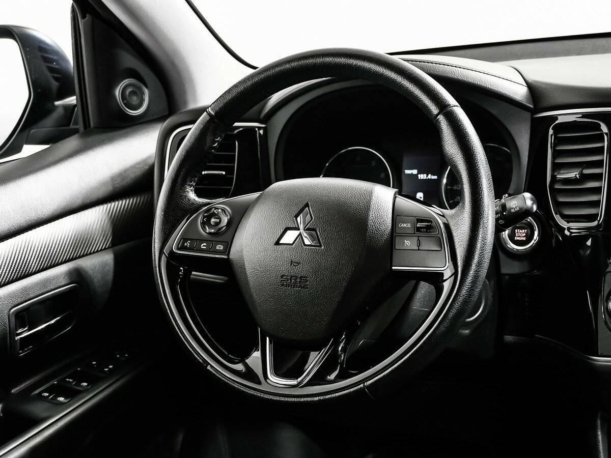 Купить Mitsubishi Outlander, 2018, 88 950 км, фото №15