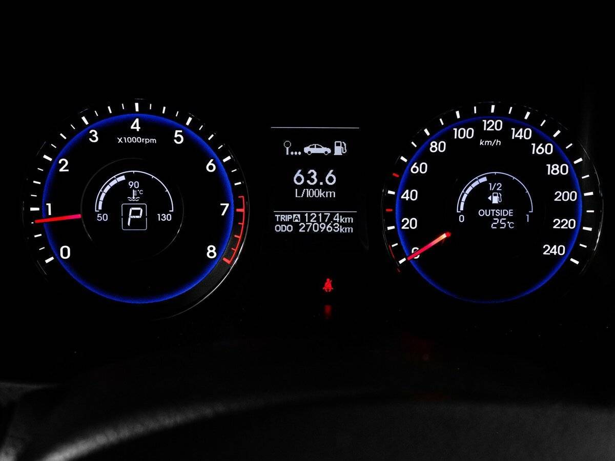 Купить Hyundai i40, 2013, 270 808 км, фото №11